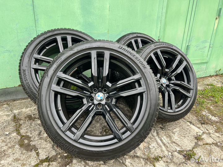 Зимние колеса BMW 808 M R21 Bridgestone
