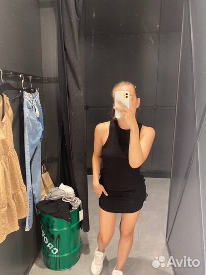 Черное платье мини