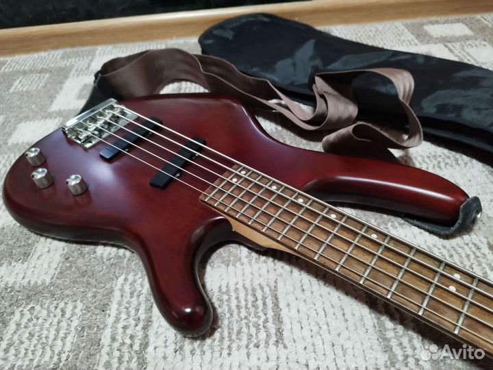 Бас гитара Cort Bass-V Plus-TR Action Series