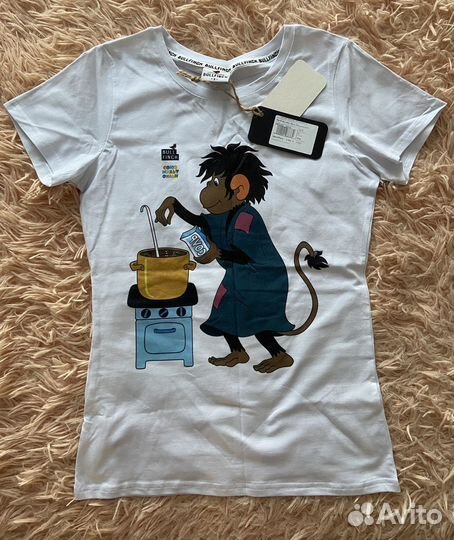 Футболка женская