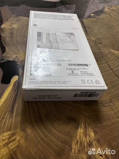 iPhone 12, 64 ГБ