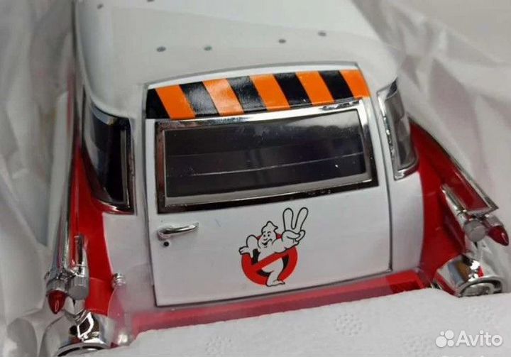 Cadillac Ghostbusters Ecto 1A 1959 Hot Wheels 1:18