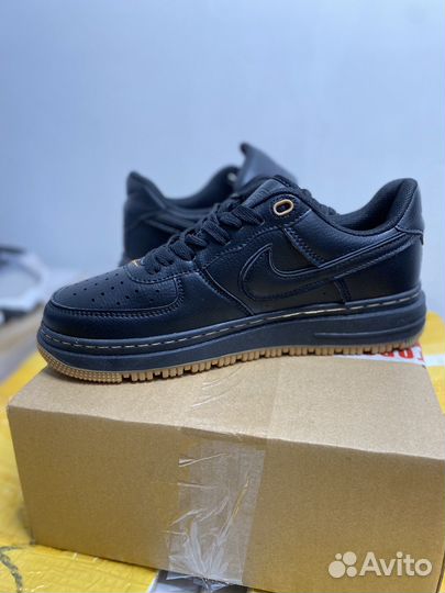 Кроссовки мужские nike air force