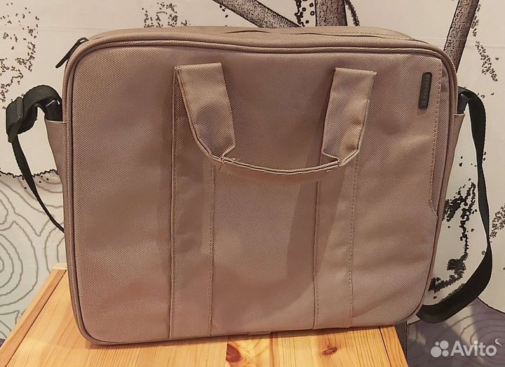 Новая сумка под ноутбук Tucano Prima