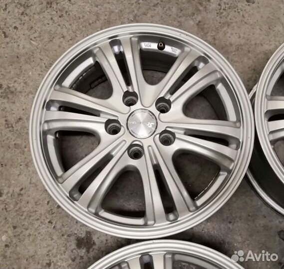 Отличный комплект Stranger R16 5*114.3 Б/П по РФ