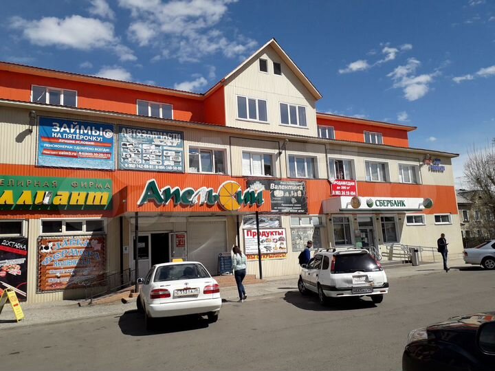 Торговое помещение, 520 м²