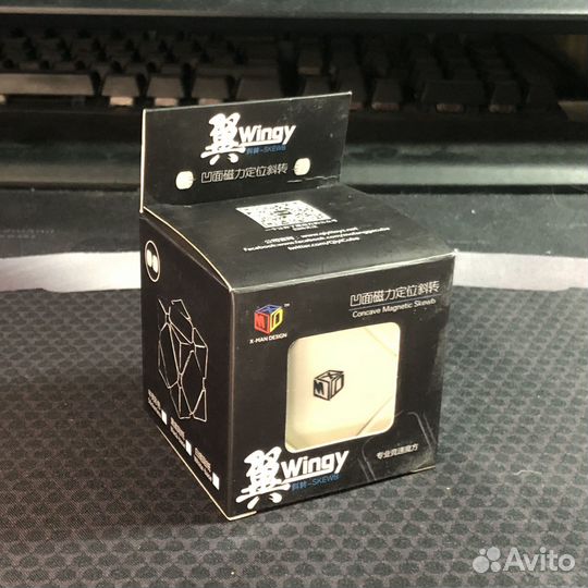 Головоломка – QiYi MoFangGe Skewb Wingy Magnetic