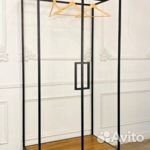 Дизайнерская вешалка