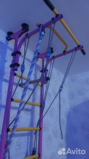 Детская спортивная стенка