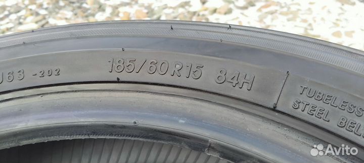 Toyo NanoEnergy J63 185/60 R15 84H
