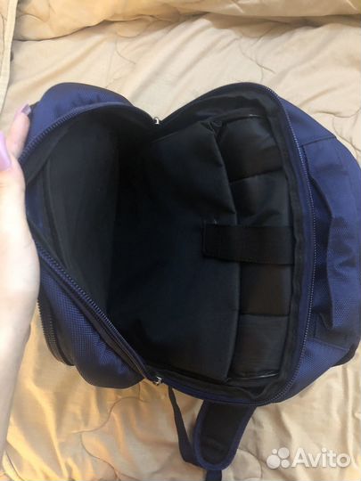 Высота 46 см; ширина 29 см. Портфель новый