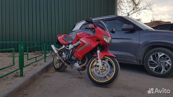Honda VTR 1000F