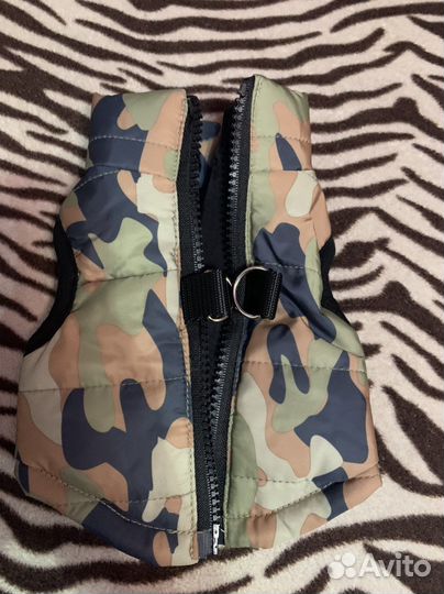 Продам желетку для собак