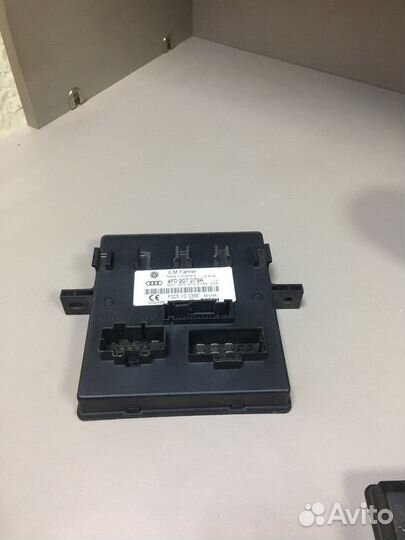 Блок комфорта ауди А6 С6 4F0907279A