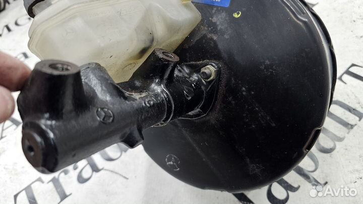 Главный тормозной в сборе на Mercedes-Benz W126