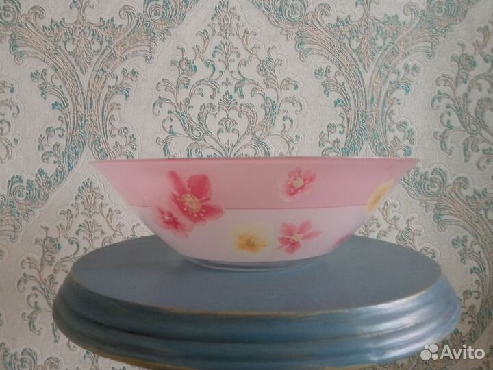 Ваза для фруктов,салатник luminarc