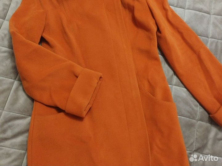 Пальто женское 46