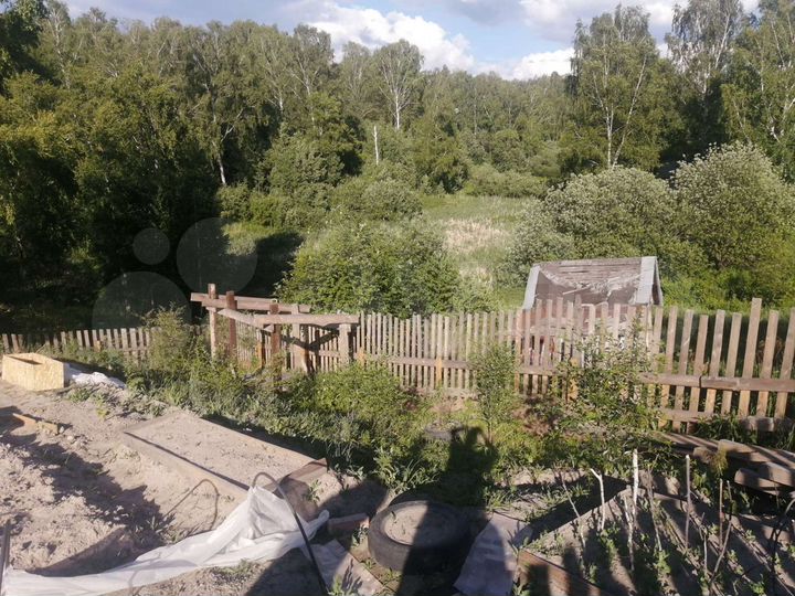 Дача 20 м² на участке 4 сот.