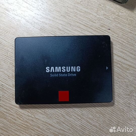 Новый SSD Samsung 860 pro 512gb