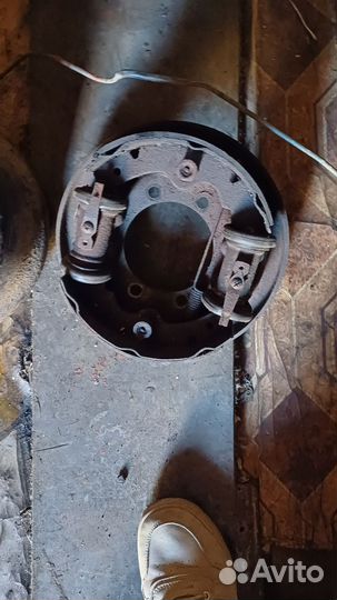 Продам запчасти 4JB1 исущу эльф