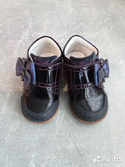 Ботинки для девочки