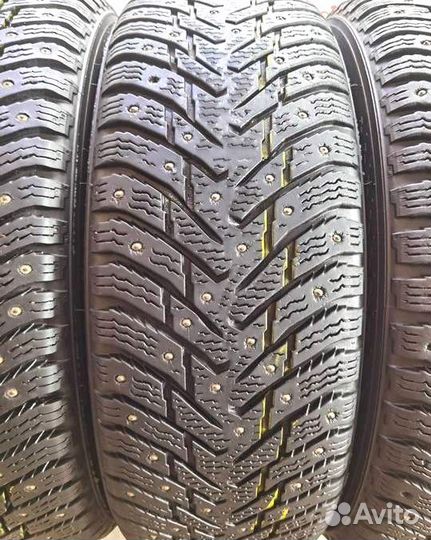 Nokian Tyres Hakkapeliitta 8 195/65 R15 92N