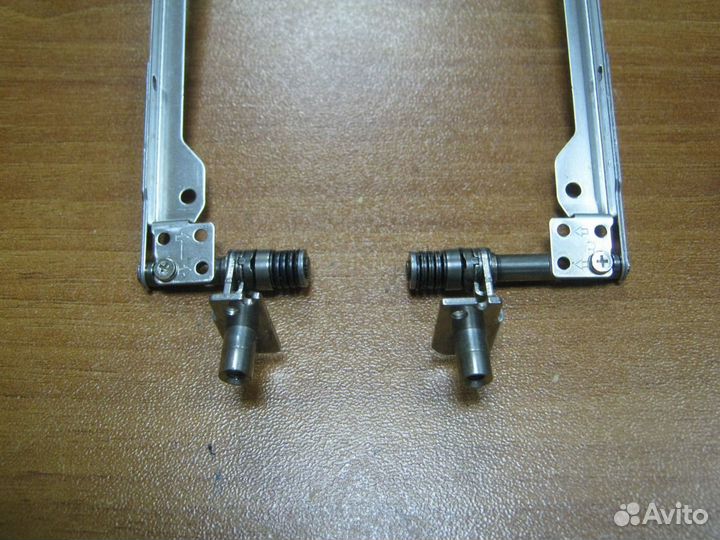 Запчасти и комплектующие на Samsung Q70