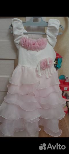 Платье для девочки бу
