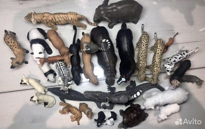 Фигурки животных Mojo 30 шт. коллекционные