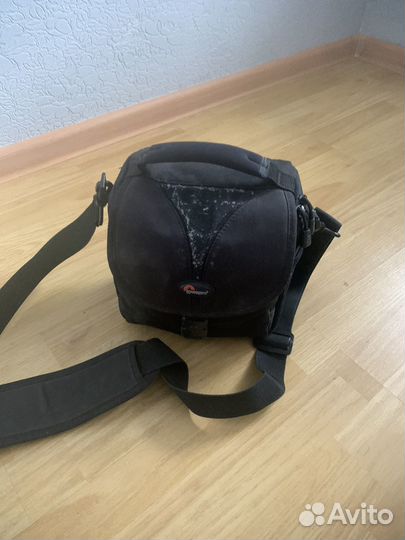 Зеркальный фотоаппарат canon 600d