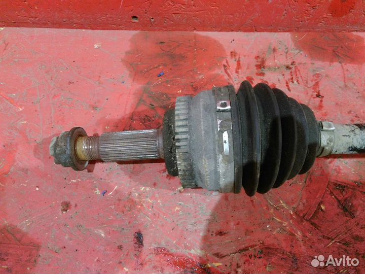 Привод передний правый Джили Эмгранд