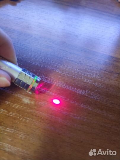 Фонарик брелок