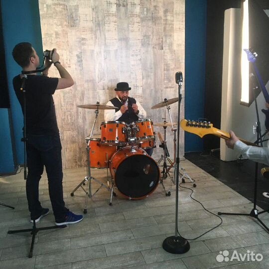 Монтаж видео и видеосъемка