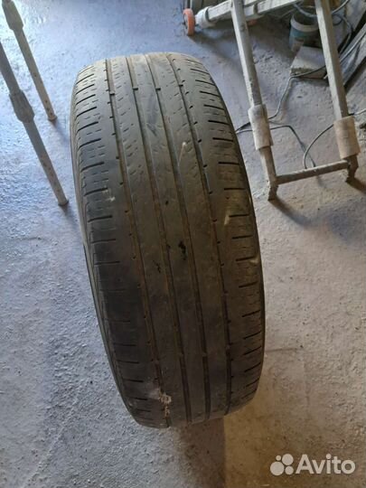 Hankook Dynapro HP2 RA33 2.25/65 R17