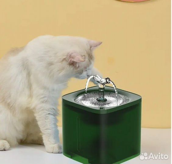 Поилка-фонтан для животных