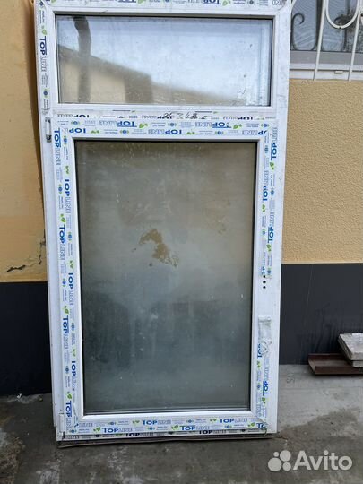 Окна и дверь