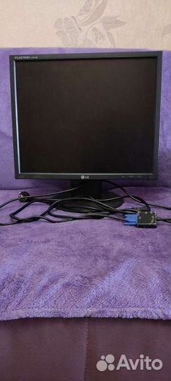 Монитор LG