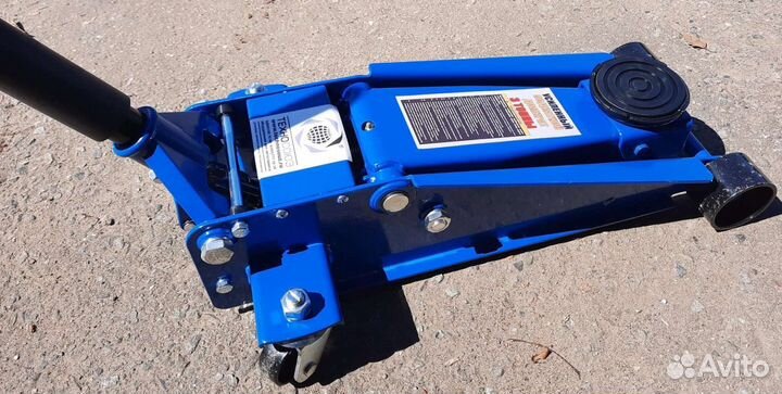 Домкрат подкатной 3т. Техносоюз. Новый