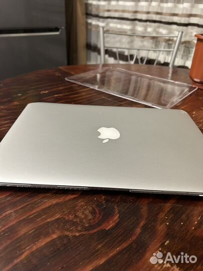 Apple macbook air 13 2014