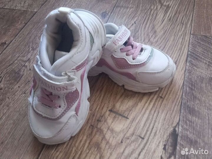 Кроссовки детские для девочек
