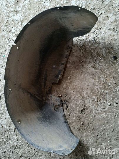 Подкрылок задний на Porsche Cayenne 955