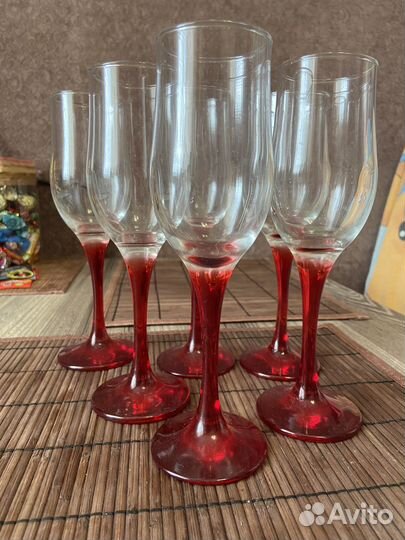 Бокалы для шампанского