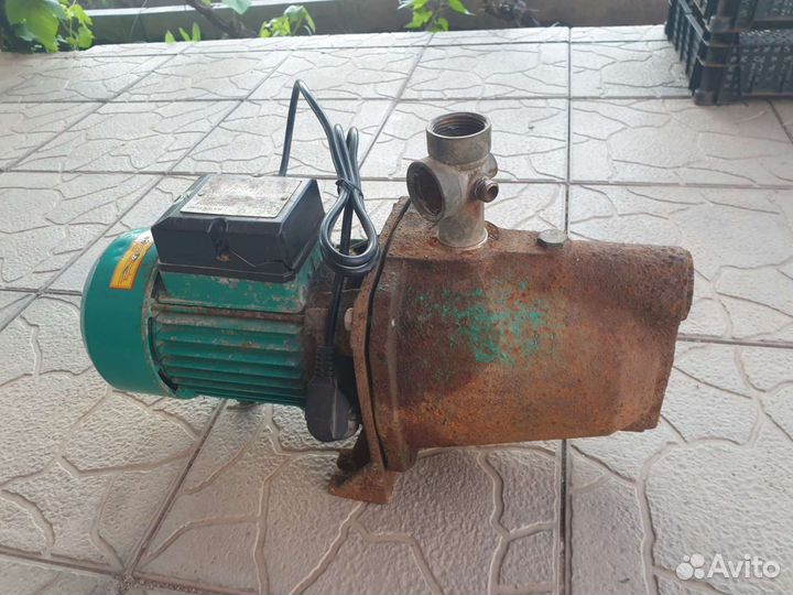 Водяной насос