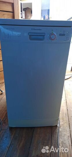 Посудомоечная машина бу 45 см Electrolux