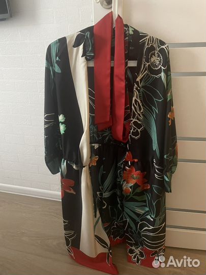 Платья zara