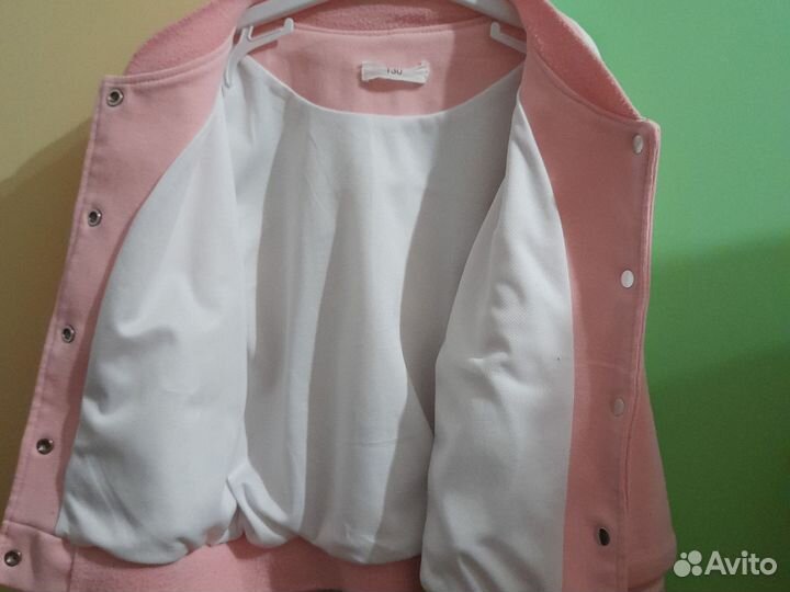Крутой бомбер на девочку 110-116
