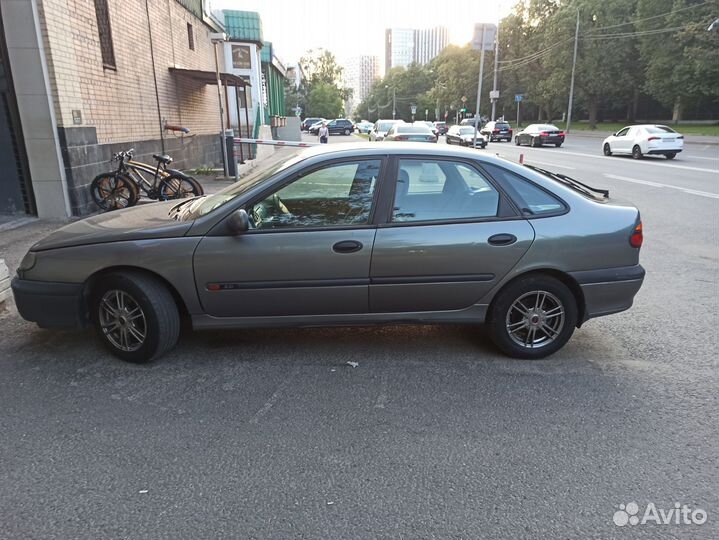 Renault Laguna 2.0 AT, 2000, 170 595 км