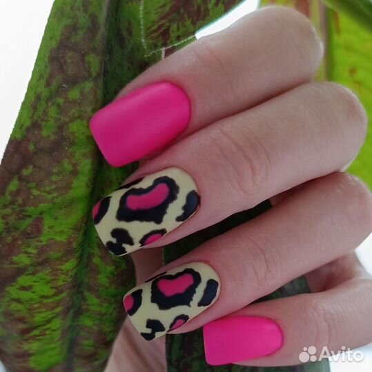 Маникюр на дому