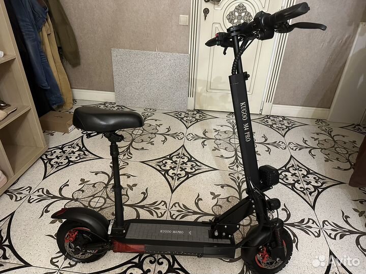 Самокат взрослый электрический бу