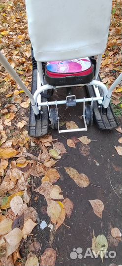 Детский снегокат с колесами